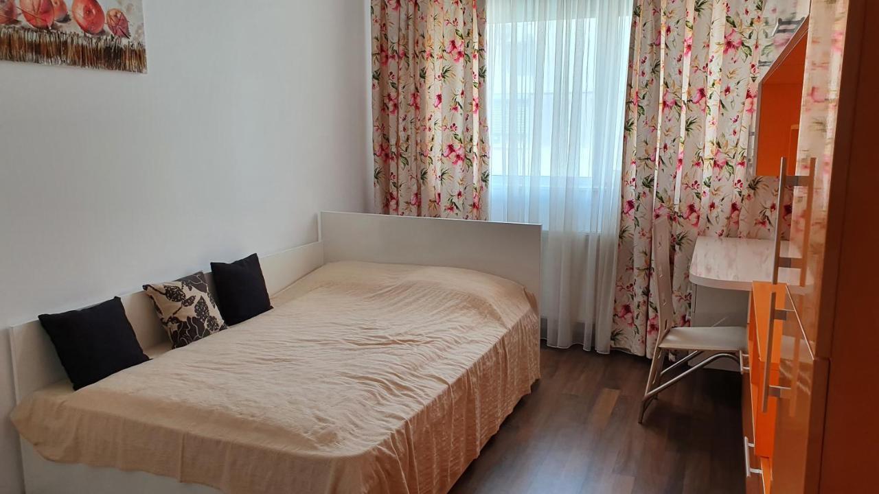 Apartament Cu 3 Camere In Militari Residence Chiajna Exterior photo